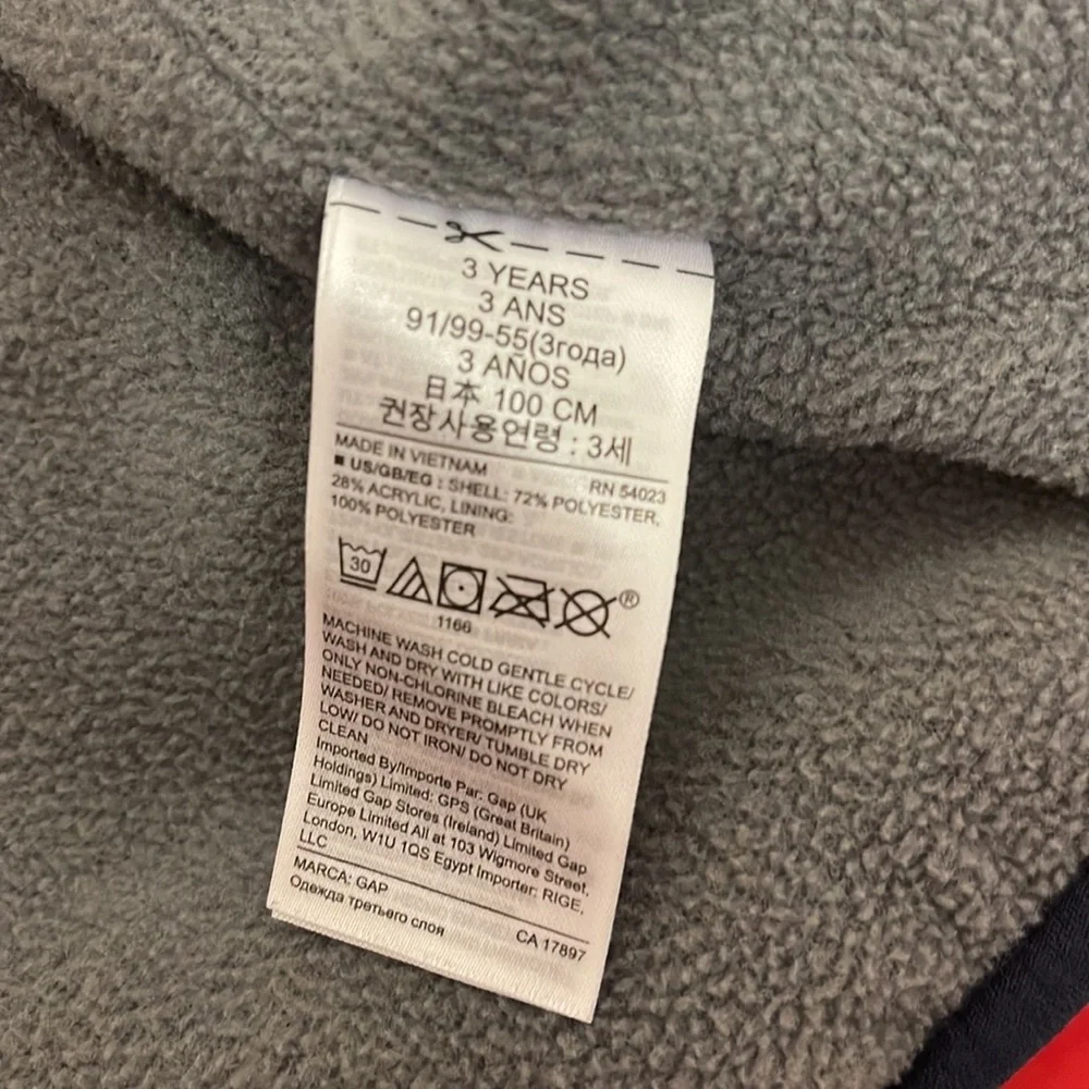 Boys Gap size 3 two in one jacket
